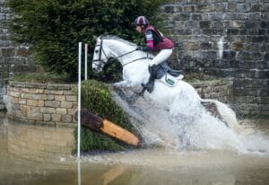 CSO concours en saut d'obstacles